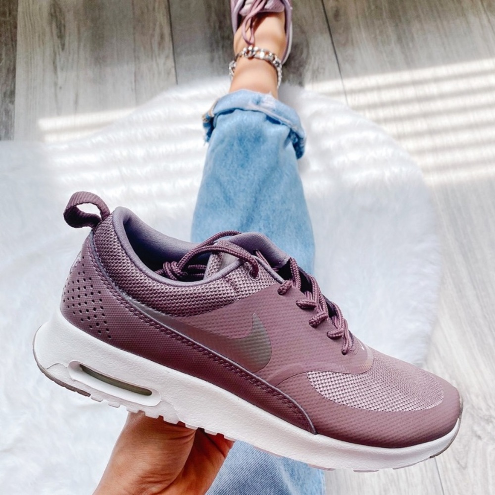Nike air max thea sneakers
